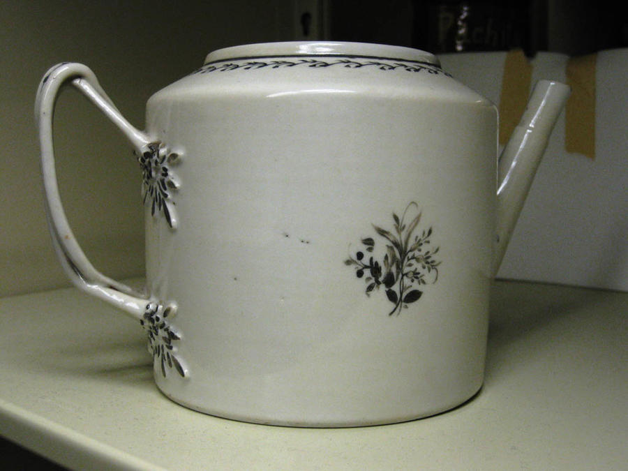 teapot without lid RISD Museum