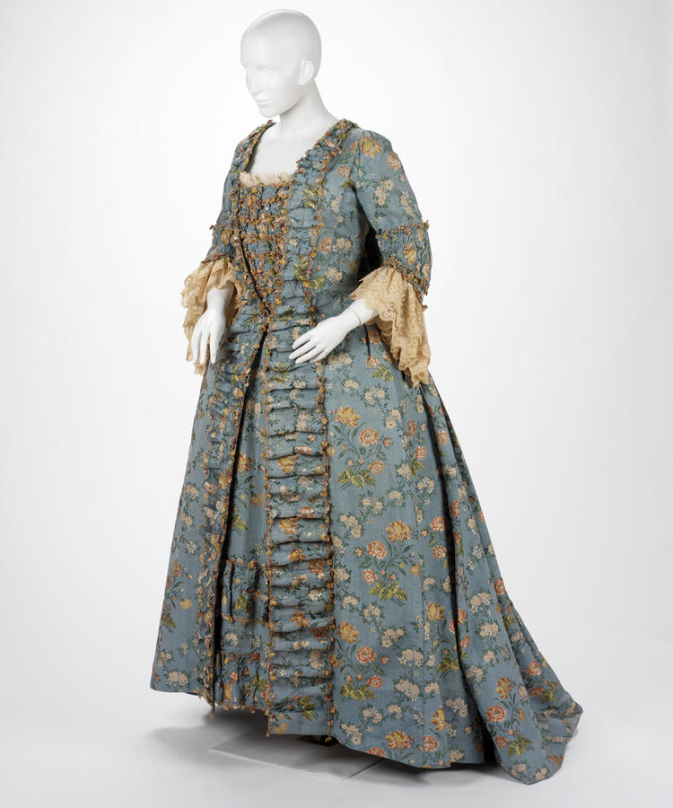 Robe à la française | RISD Museum